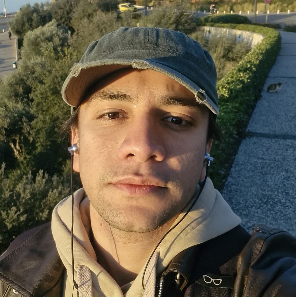 Barış Parlak